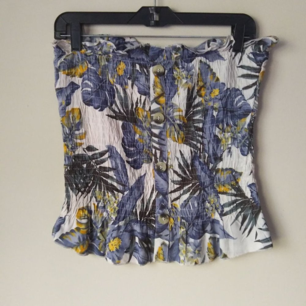 Style Envy crop top size large NWT